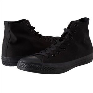 🎈SALE🎈Converse “Chuck Taylors”